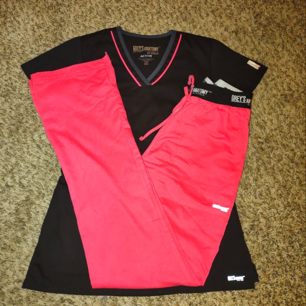 Xxs Grey's anatomy active scrub set